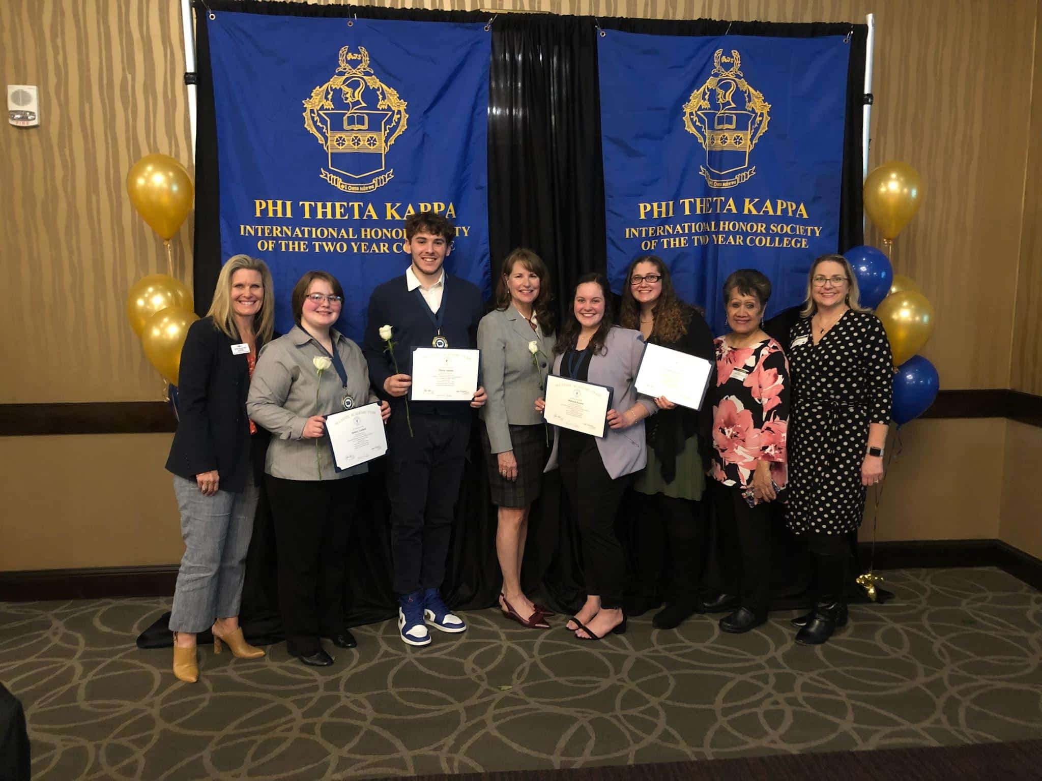 Two MCC students make the 2022 AllIowa Academic Team Marshalltown