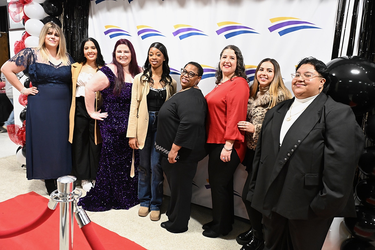 broadcasting-digital-media-students-on-red-carpet